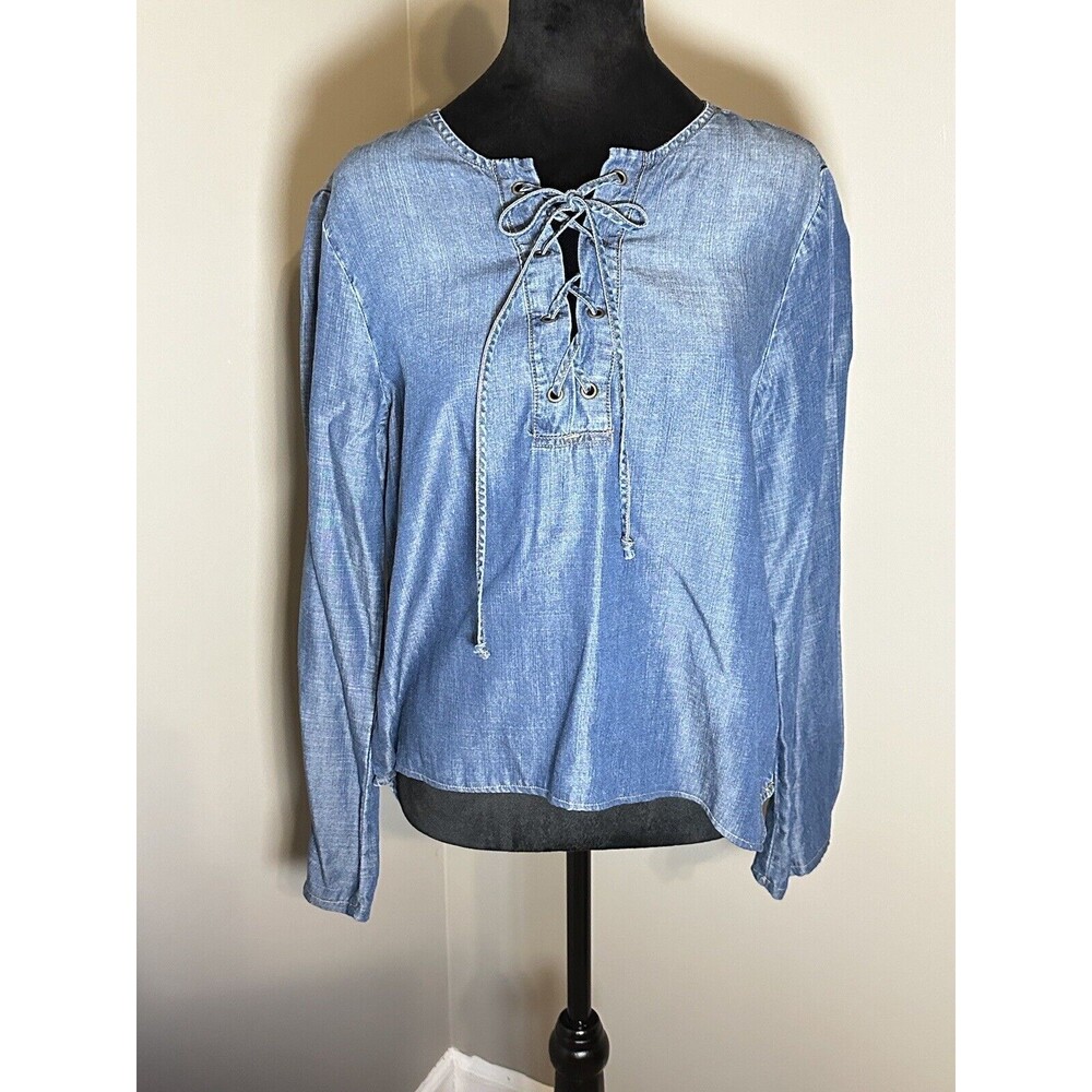 Cloth & Stone Anthropologie Chambray Blue Jean Size S  Wash Lace Up  Top C5